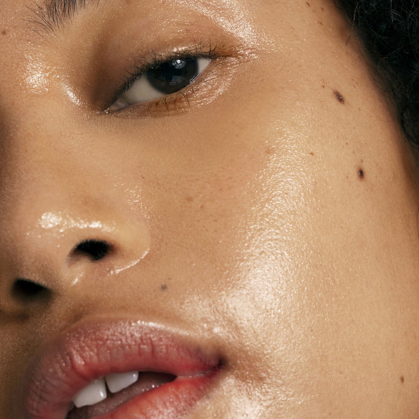 pure-skin-toner-r0 0122_Elf-Pure_Cindy_002_IGF.jpg