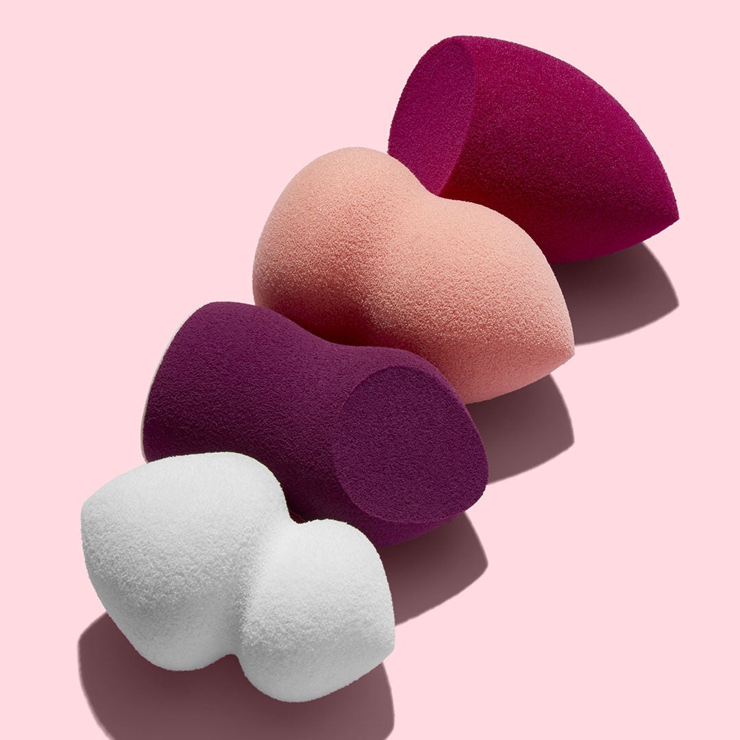 blending-sponge-peach-e7 0619_SocialIGF_Sponges3.jpg