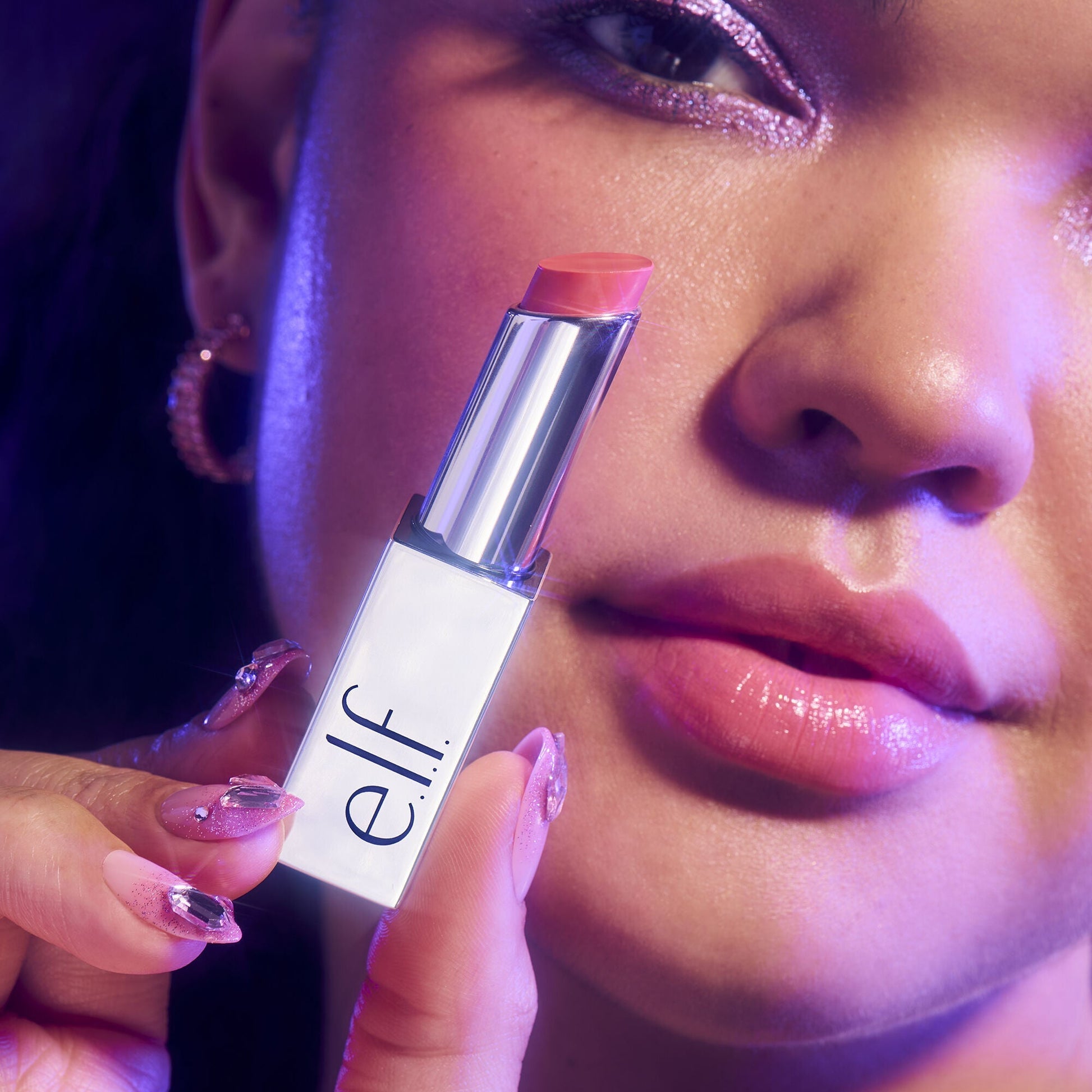 glow-reviver-lip-oil-stick-v5 072225_Breanna_SlipStick_1236_2000x2000_4adb6d91-4349-4c16-9f8e-036611f762d8.jpg