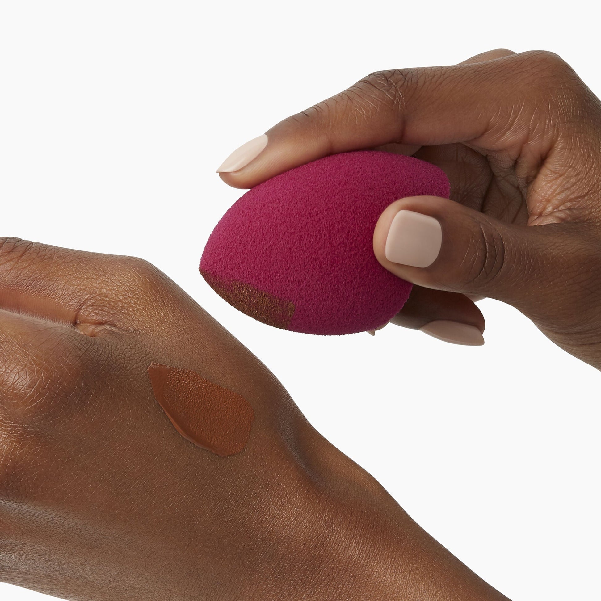 total-face-sponge-duo-s6 84061_TotalFaceSponge_047_V2.jpg
