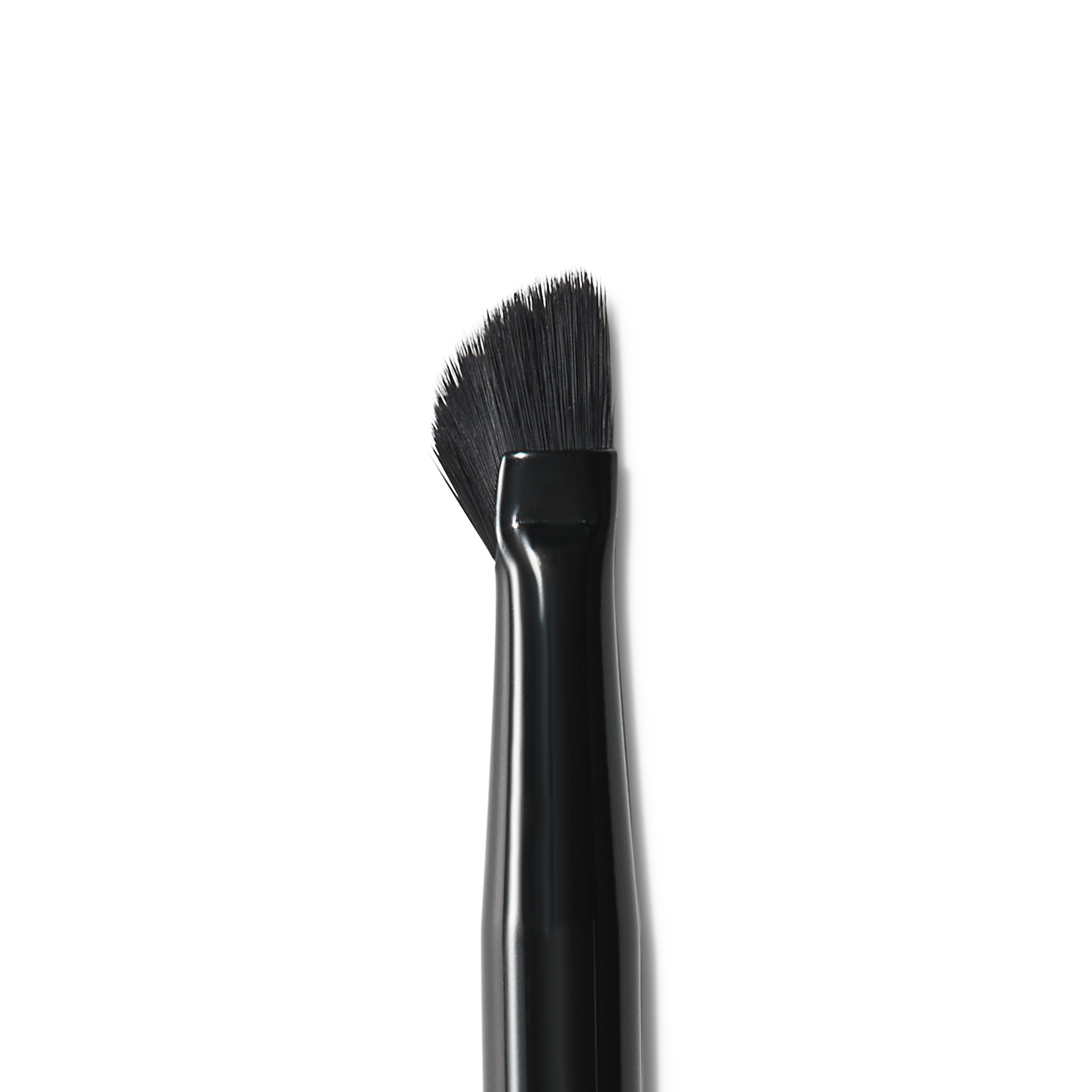 wing-it-liner-brush-k4 84091_MACRO_R.png
